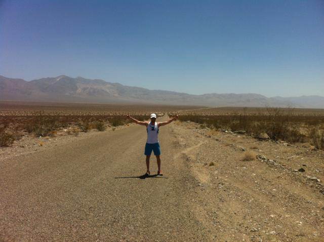 Cruzar Death Valley para llegar a Las Vegas y ver a Dj Tiesto.