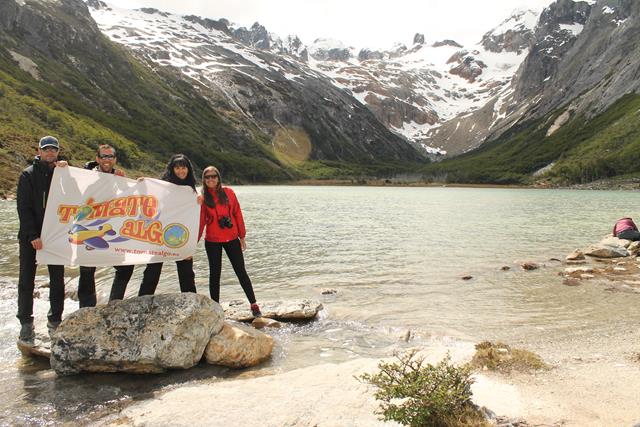 Trekking hasta el Lago Esmeralda y la vida nocturna de Ushuaia