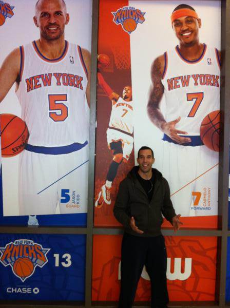 Foto con la estrella del equipo, Carmelo Anthony y el mitico Jason Kidd